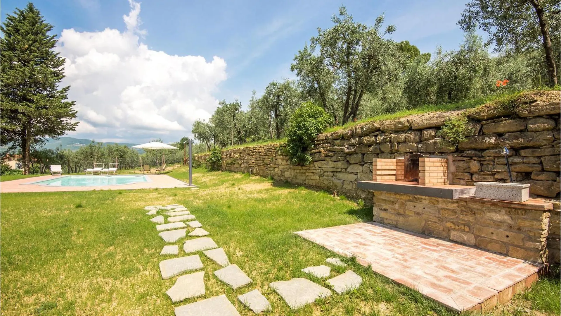 5 Bedroom Gorgeous Home In Arezzo Feriehus