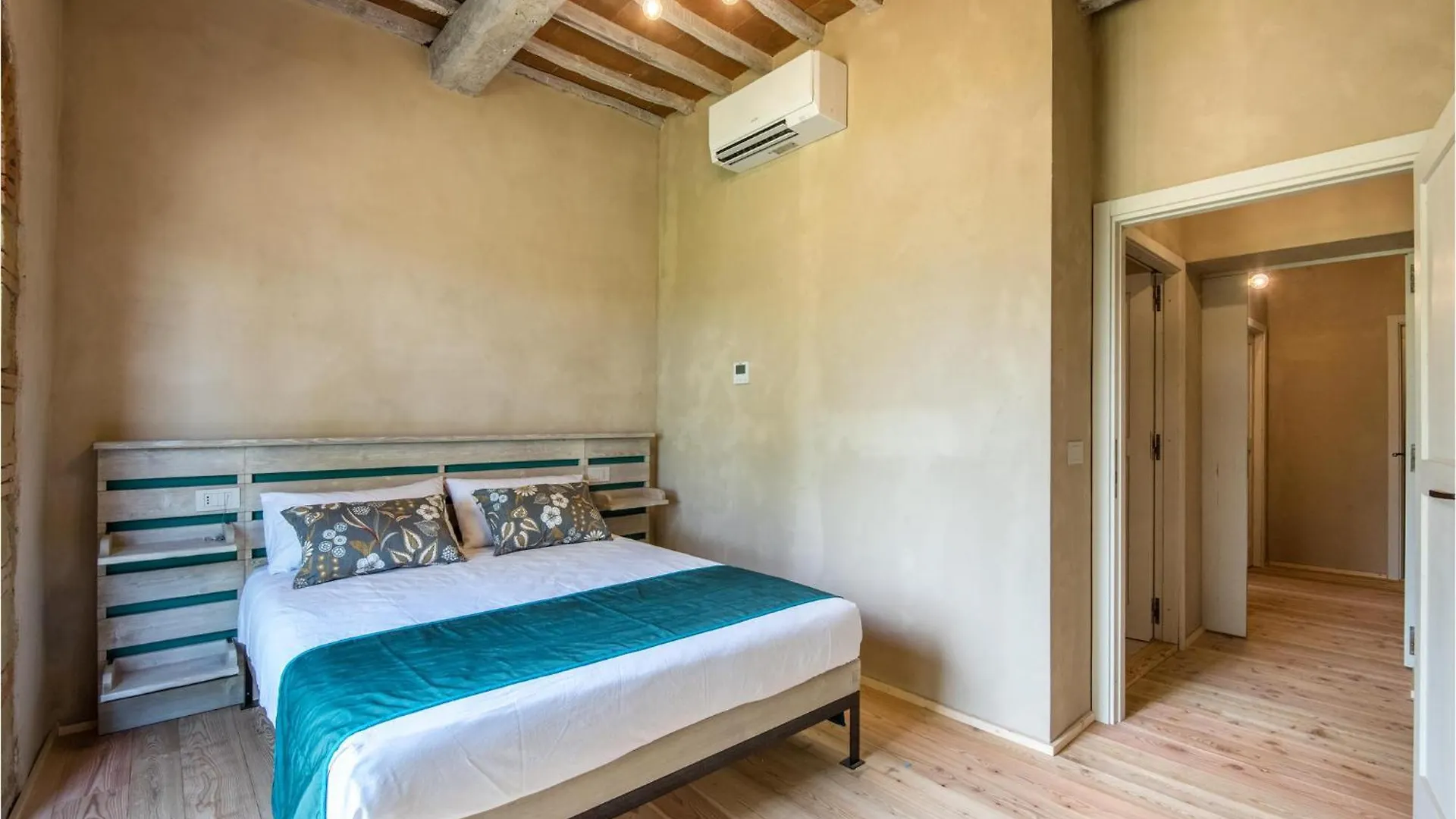 Feriehus 5 Bedroom Gorgeous Home In Arezzo Italien